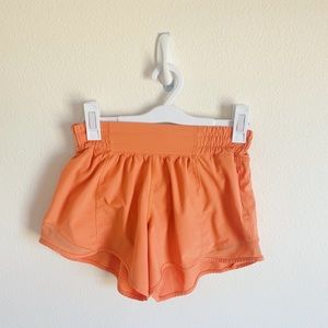 lululemon golden apricot low rise hotty hots🔥 SOLD OUT COLOR